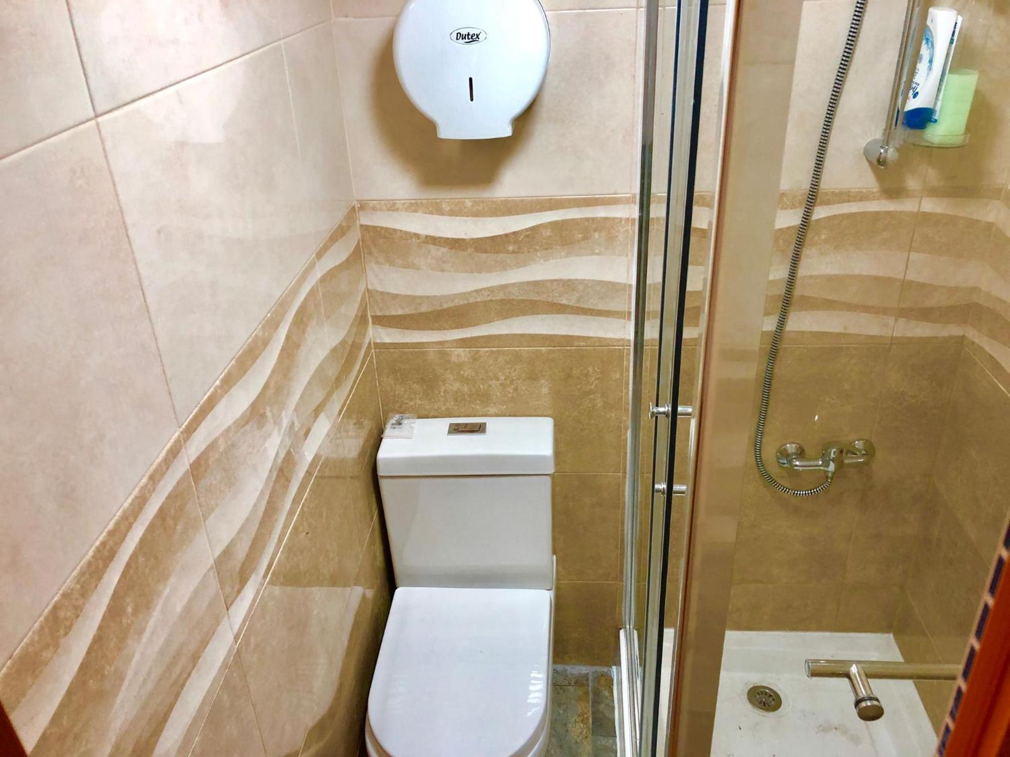 In Guest - 6lisbon Downtown Private Bedroom * Lisbon