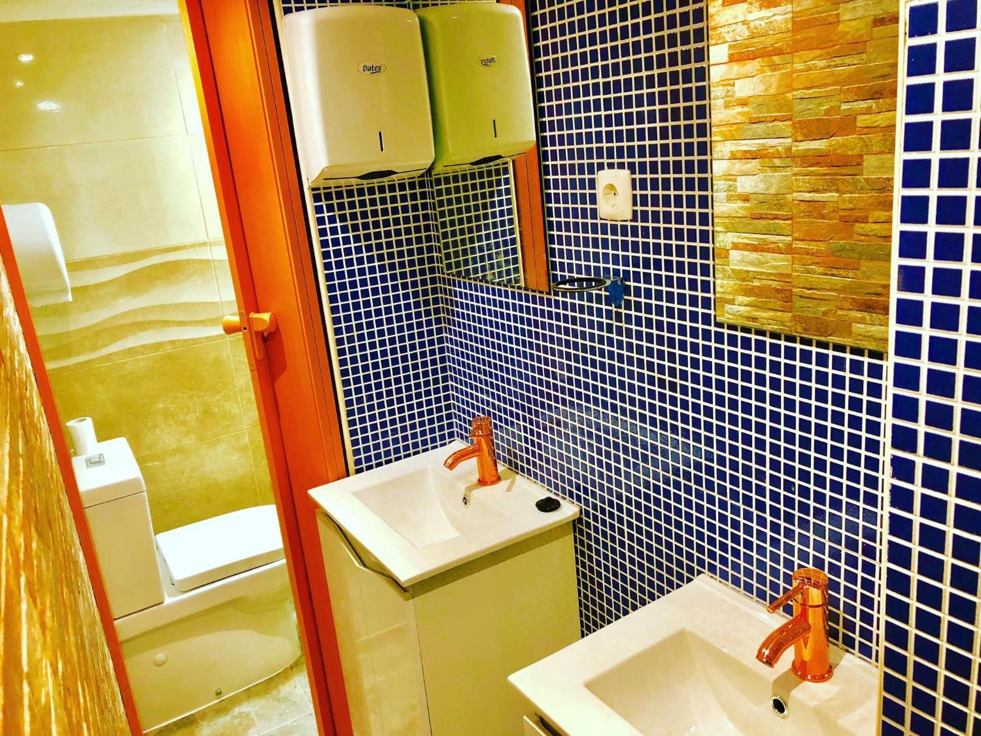 In Guest - 6lisbon Downtown Private Bedroom Lisbon